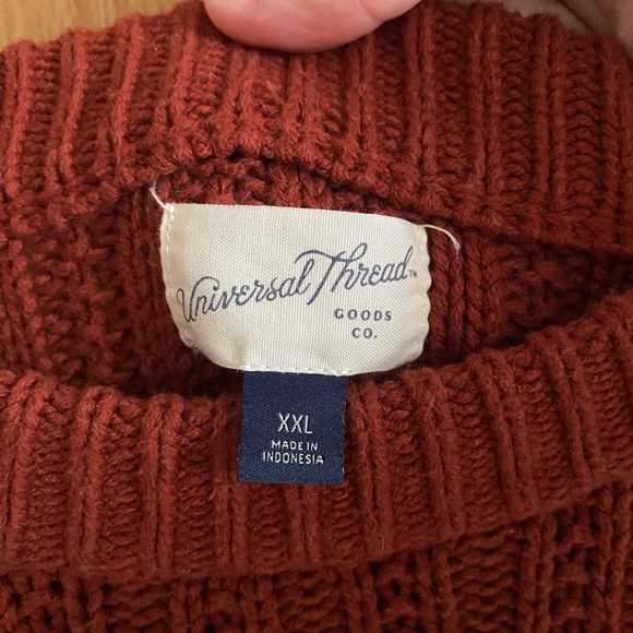 Universal Thread Ribbed Crewneck Sweater in Rusty Red - Picture 3 of 3